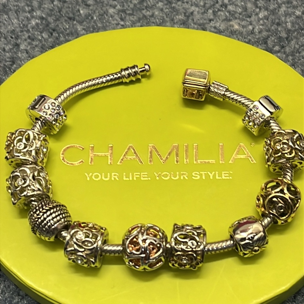Chamilia Bracelet - Picture 2 of 4